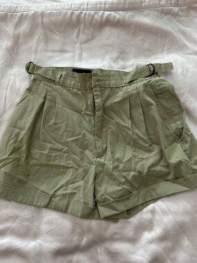 Khaki High-Waist Pleated Women's Shorts